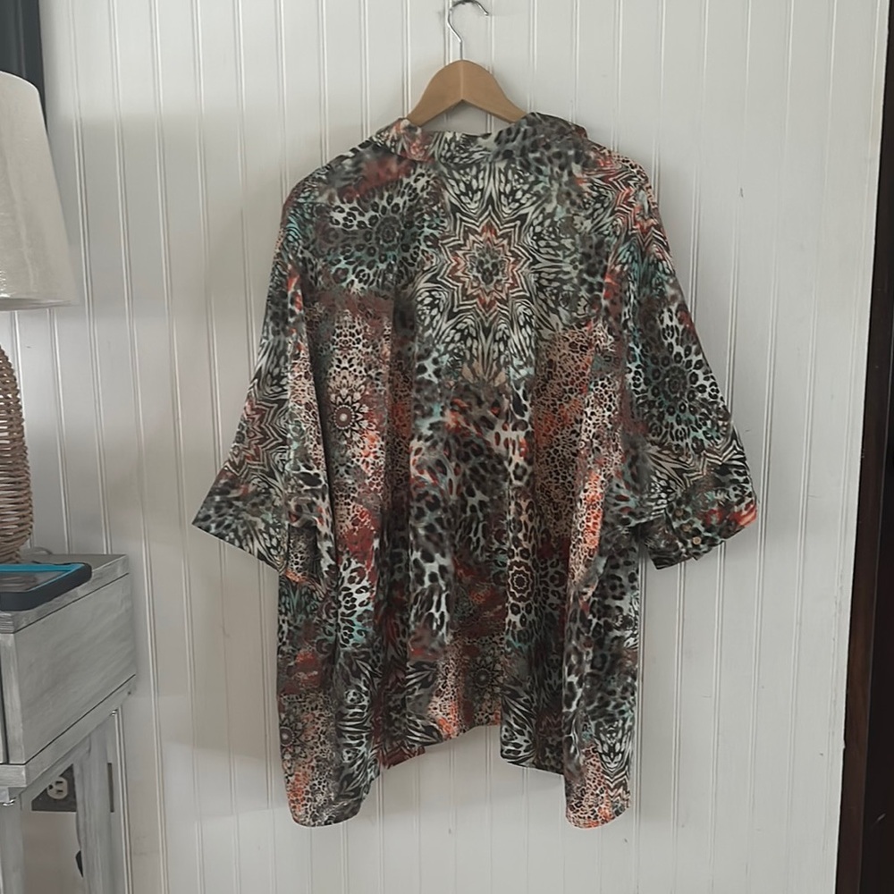 Chico’s Oversized Multicolor Tunic Top GUC sz 16 - Picture 9 of 14